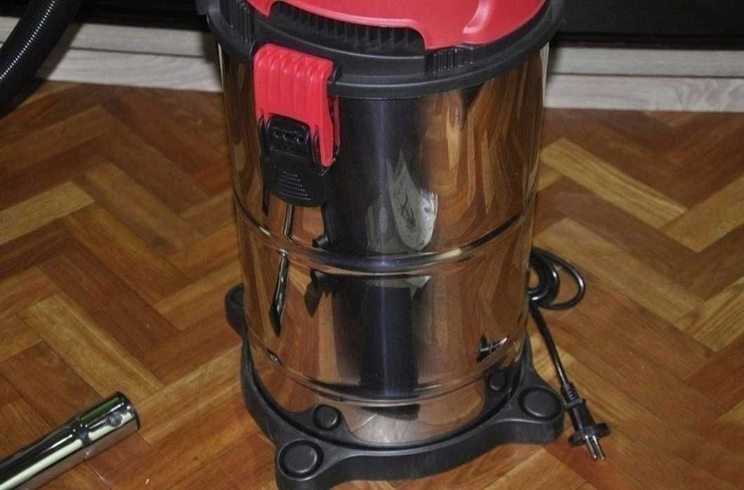 промисловий пилосос будівельний на 18л 2000w металевий бак
