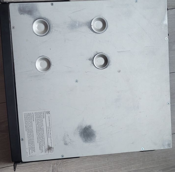 UPS APC Smart-UPS 1500VA 
UPS APC Smart-UPS 1500VA 
UPS APC Smart-UPS