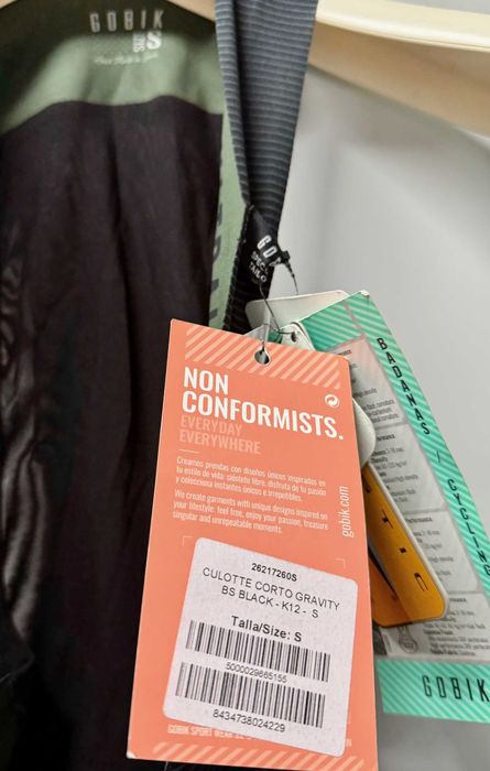calções gobik gravity novos com etiquetas tamanho S