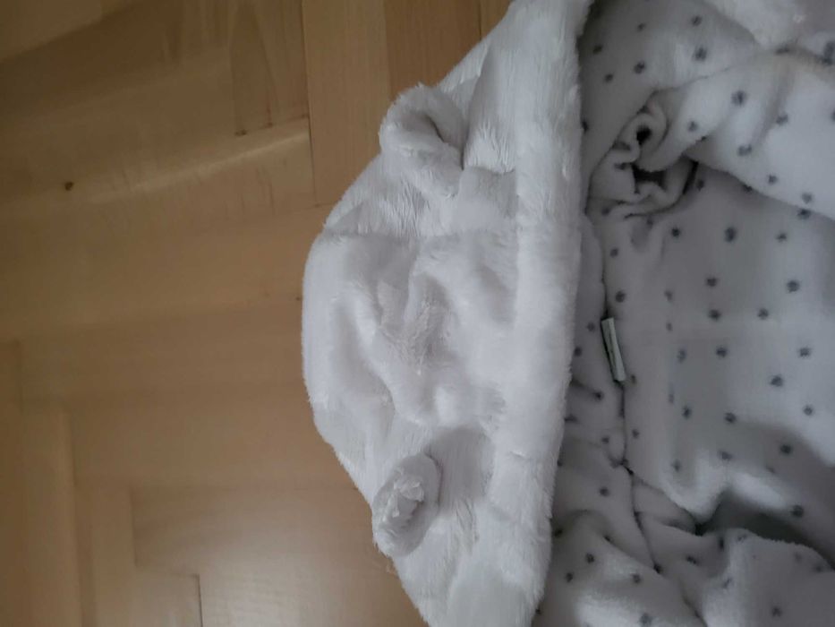 Kombinezony niemowlęce zimowe 68