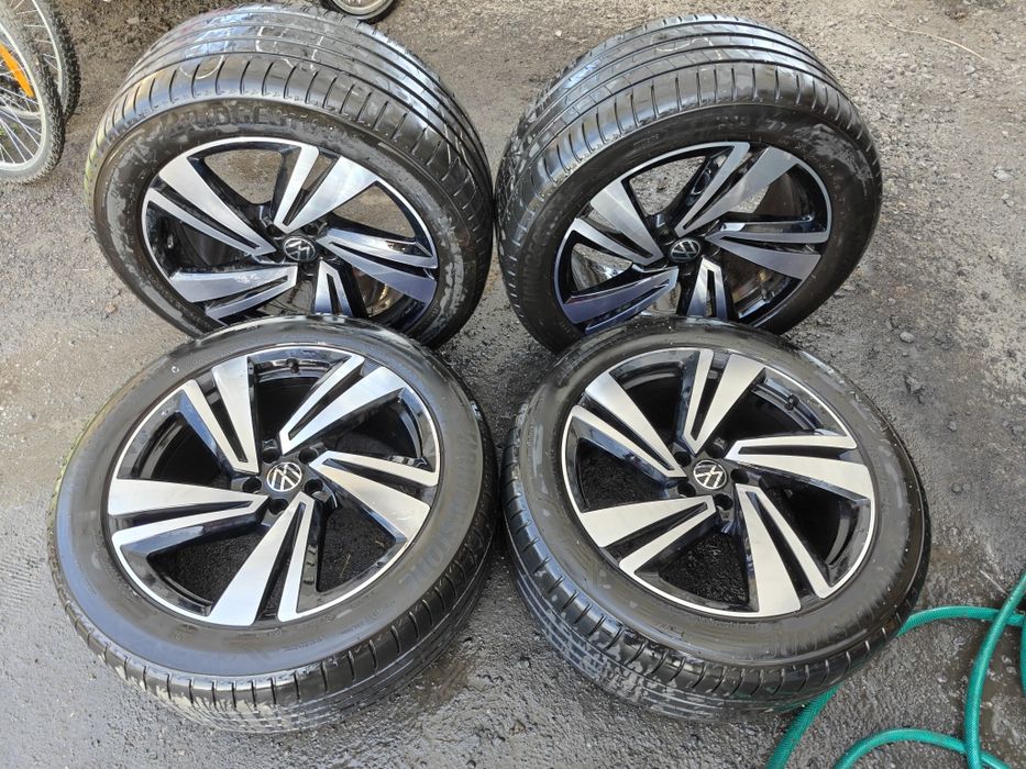 VW Touareg CR III 20 ..+opony letnie stan Jak nowE.. PAT-KOM