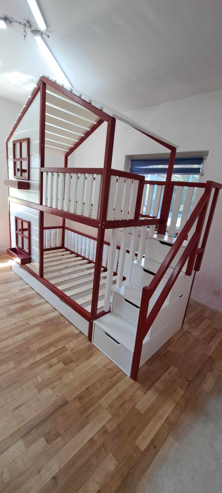 Łóżko łóżeczko pietrowe dla dzieci domek