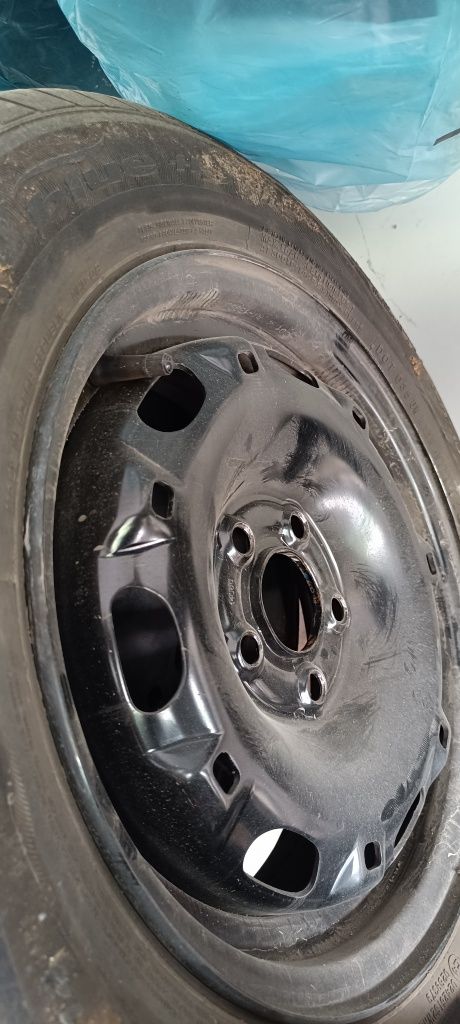 Opony 4 nexen z felgami letnie