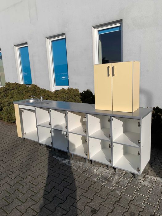 Meble kuchenne - używane - stan bardzo dobry - szer. 285cm