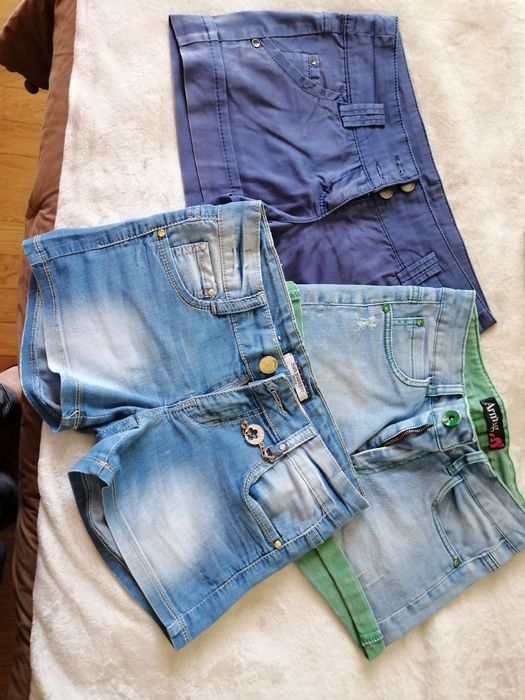 Lote de 3 calções.