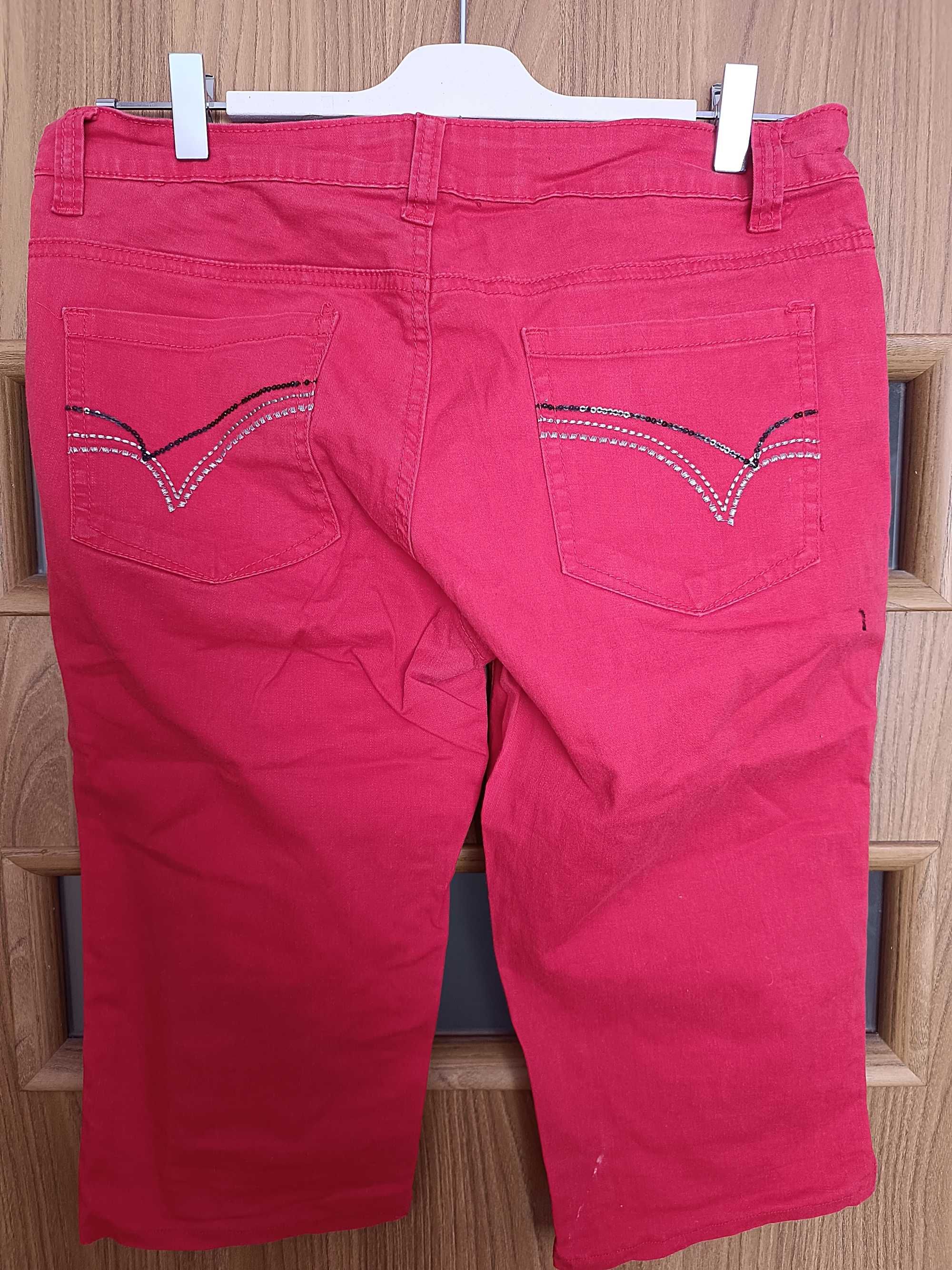 Krótkie spodnie SZORTY letnie damskie kolor czerwony rozmiar jeans 30