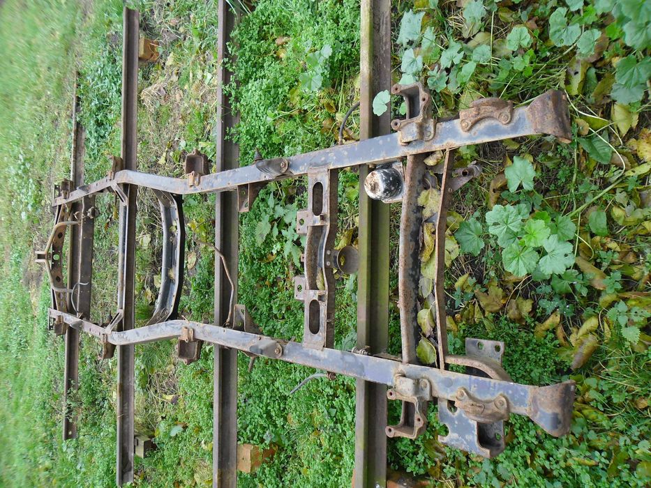 Рама УАЗ 452 (буханка) с ходовой.