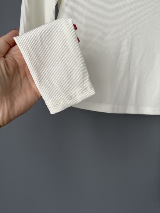 Crop top ecru dlugi rękaw ecru śmietankowa biel