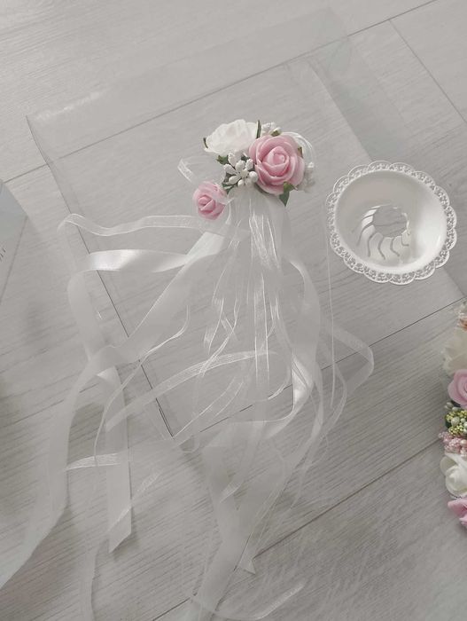 Alba komunijna dla dziewczynki