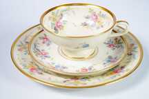 Thomas Ivory piękna filiżanka porcelanowa KWIATY herbata