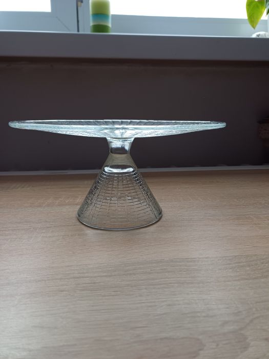 Duża szklana patera na tort, na stożku wys. 26cm Ząbkowice
