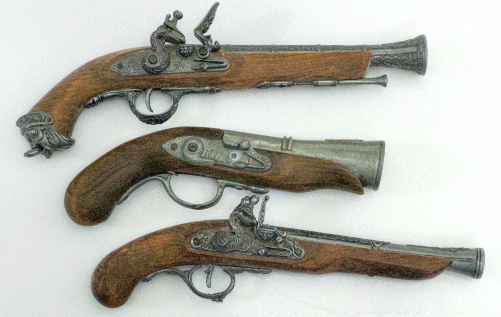 Conjunto de 3 Pistolas Decorativas - Réplicas