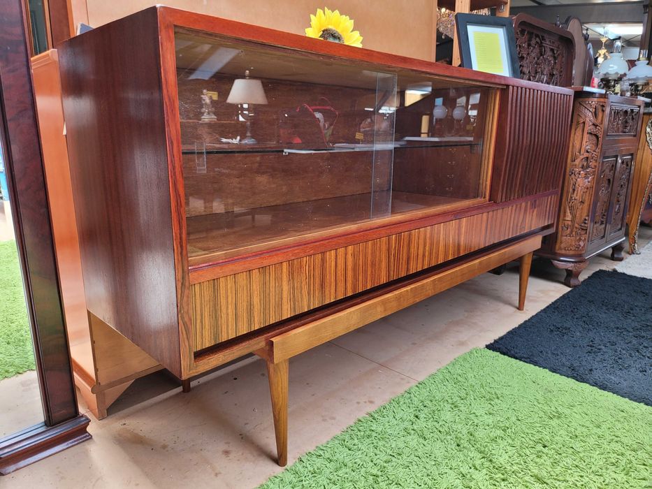 Aparador vintage - Totalmente restaurado