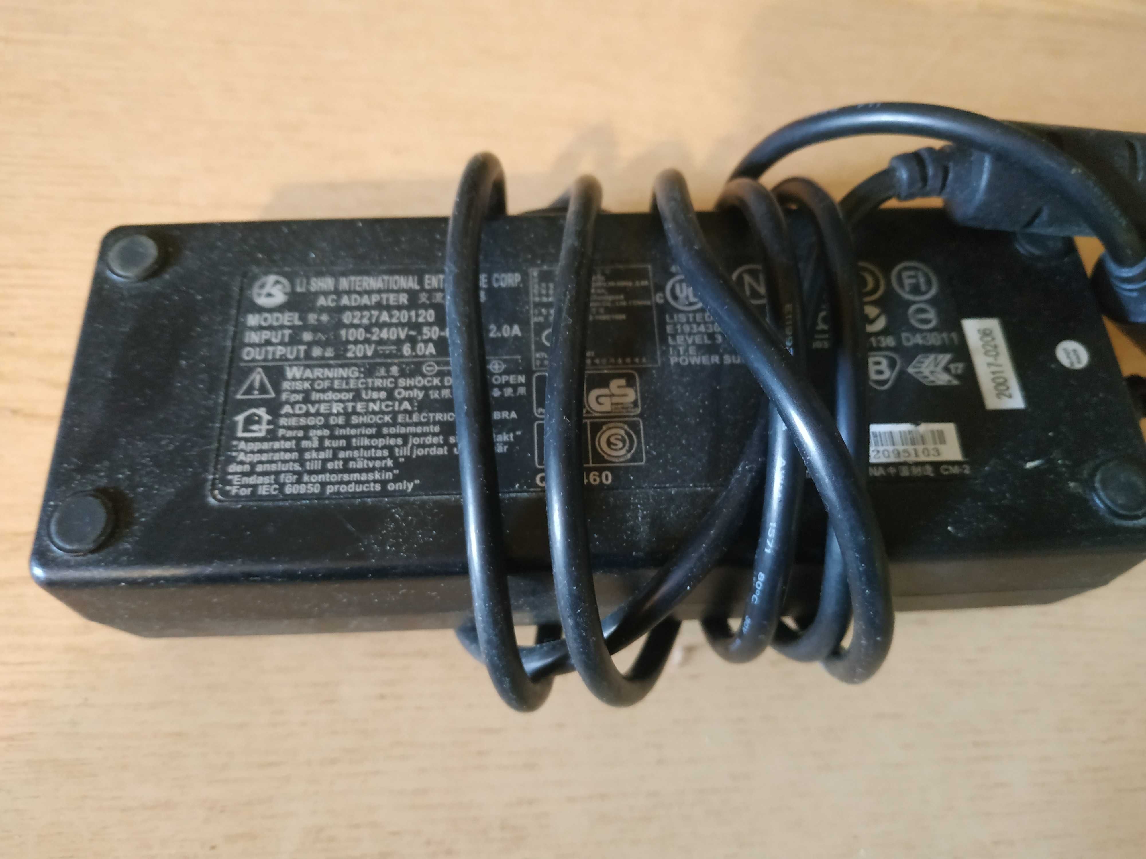 Li Shin 0227A20120 блок живлення 20V 6A, 5.5/2.5mm