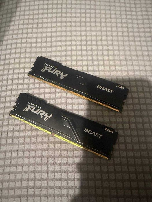 Kingston FURY 64 GB 2x32GB DDR4 3600 MHz Beast