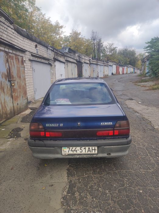 Renault 19 Europe