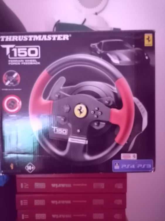 Volante PS Thrustmaster T150