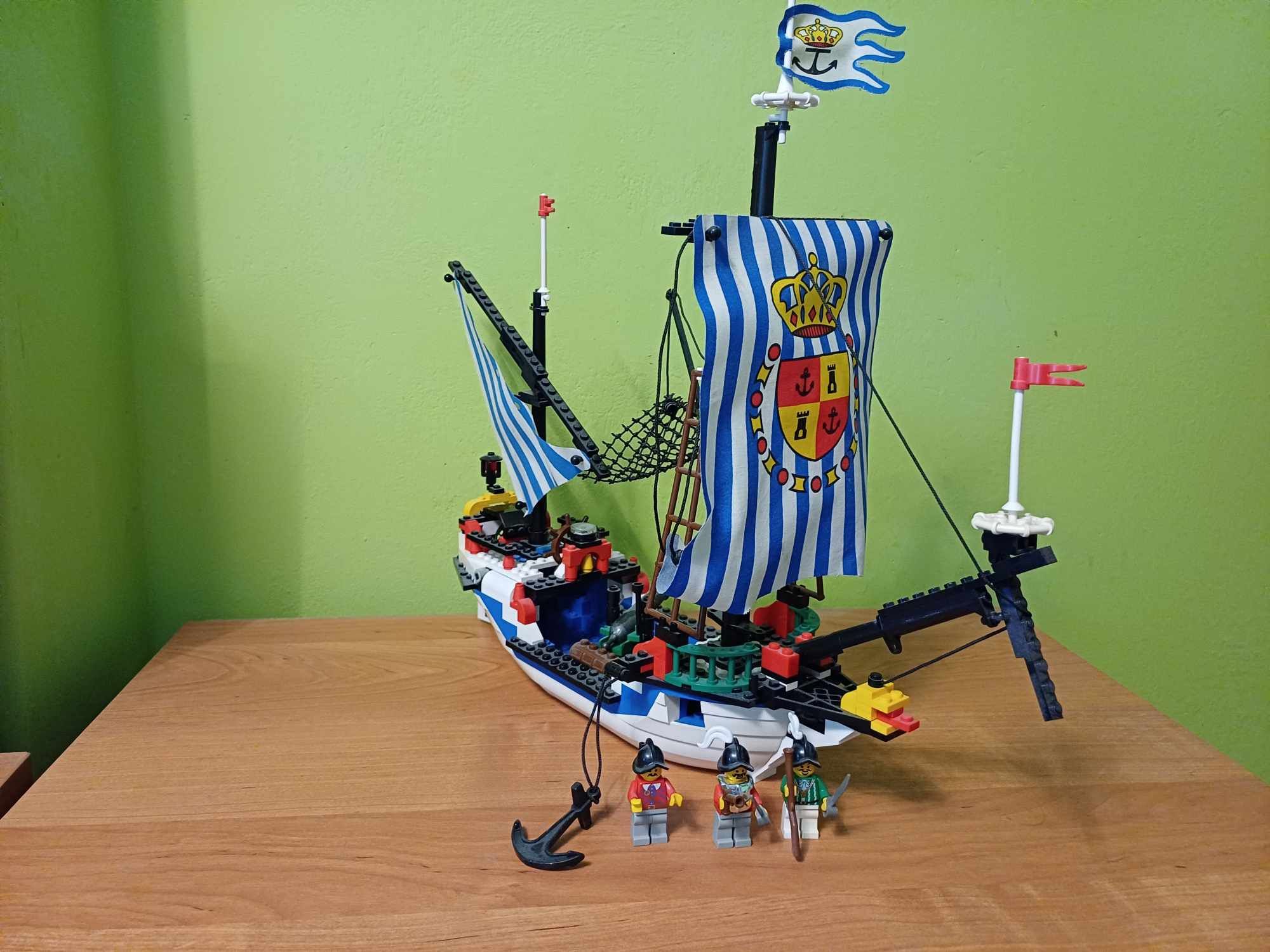 Lego pirates 6280 armada flagship