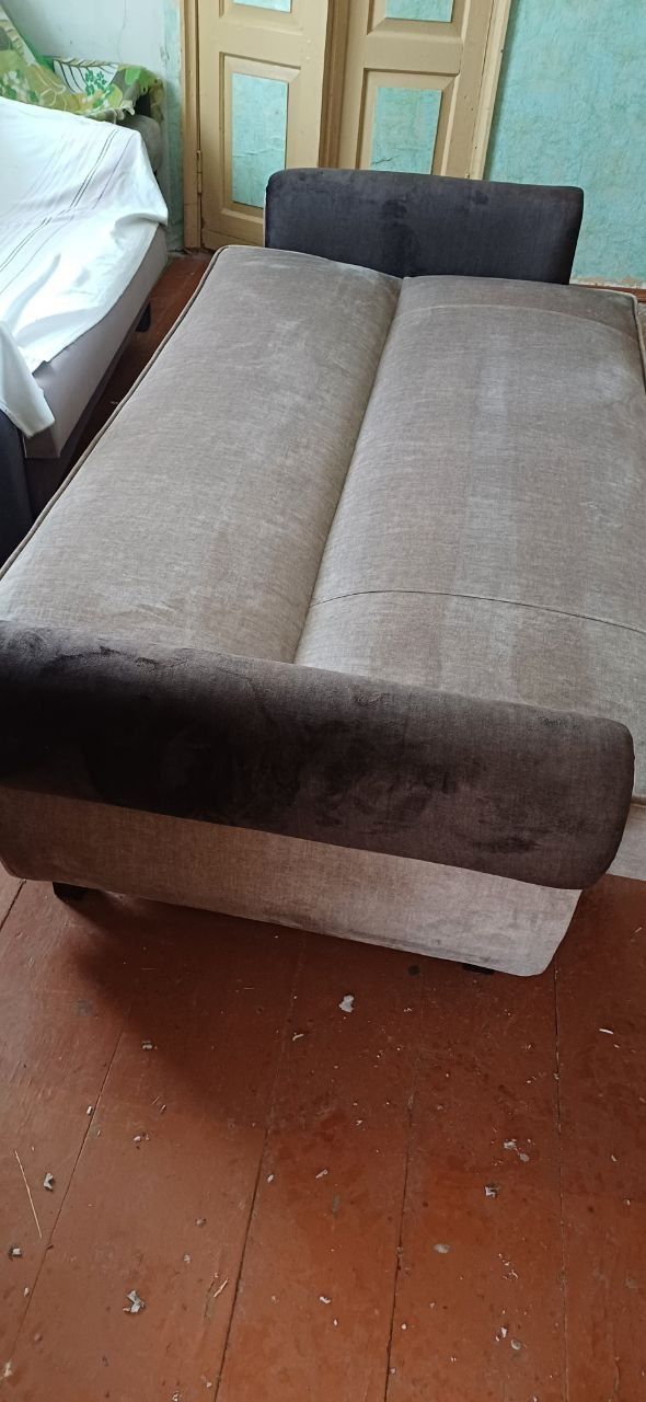Продам диван після капітального ремонту