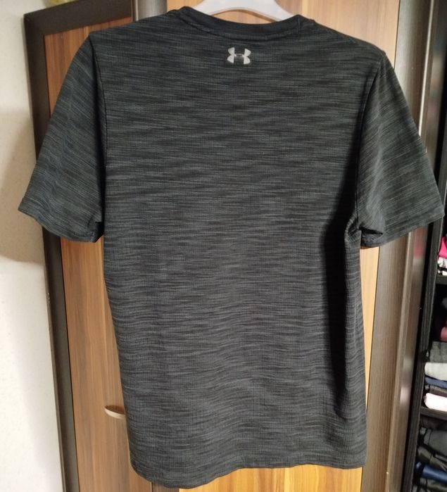 Koszulka męska Under Armour bezszwowa rozmiar L stan idealny