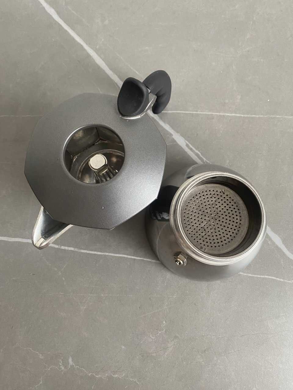 Кавоварка гейзерна Bialetti BRIKKA INDUCTION, на 4 чашки