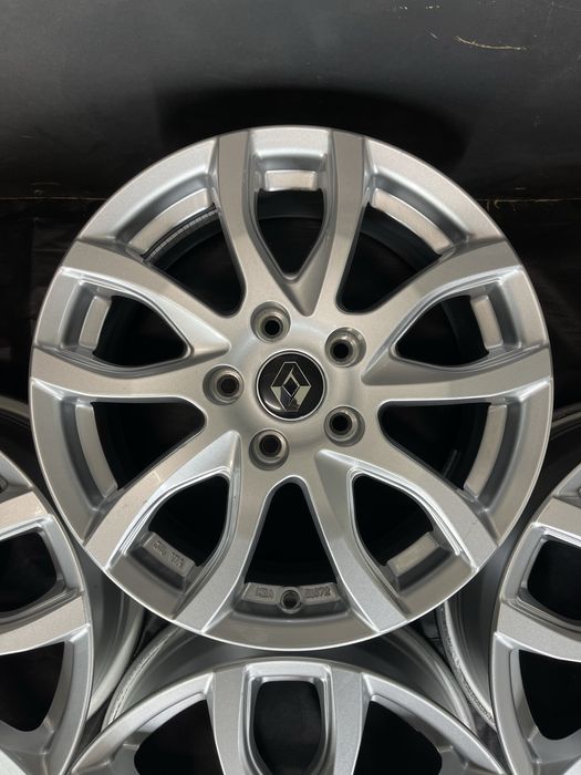 Диски R16 5x114.3 Et42 6.5J. Renault Trafic 3 Megane Scenic Duster