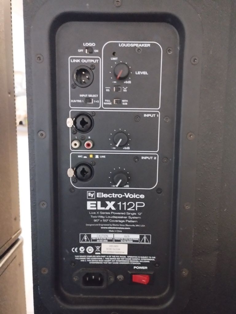 PA Electro Voice ELX 118P + ELX 112P