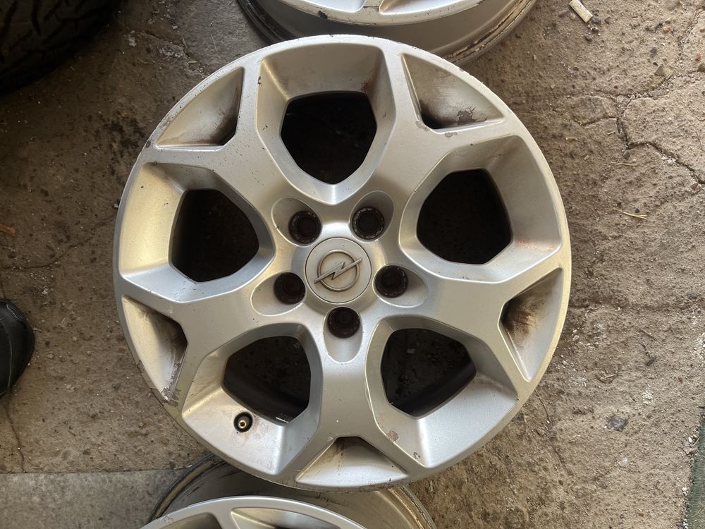 Alufelgi Opel borbet ET 37  6,5x16