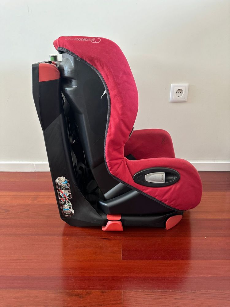 Cadeira auto bebe confort axiss