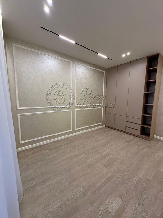 Продам квартиру ЖК Бульвар Фонтанов Київ, Саперне Поле вул.