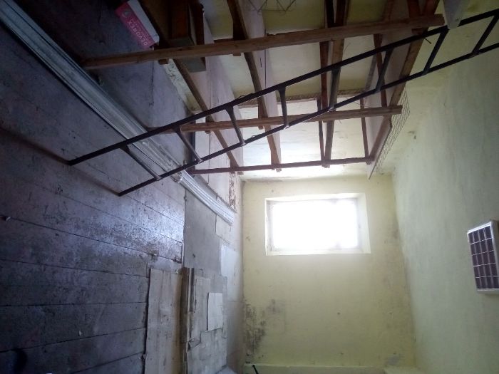 Продається нерухомість