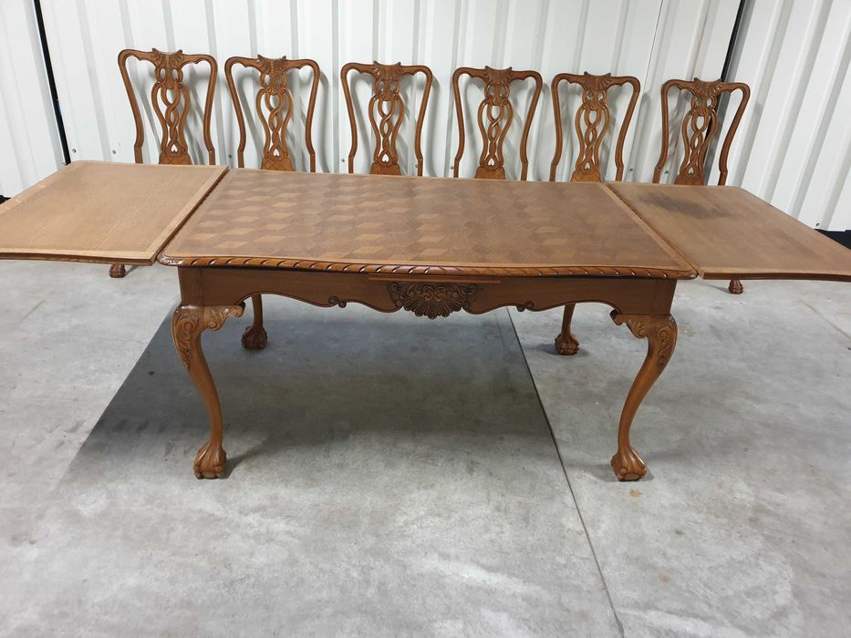 Piękny stół obustronnie rozkładany Chippendale i sześć krzeseł Dostawa