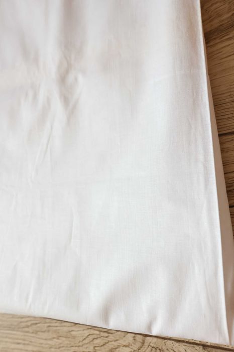 Biały bawełniany materiał 2 m x 5,40 m