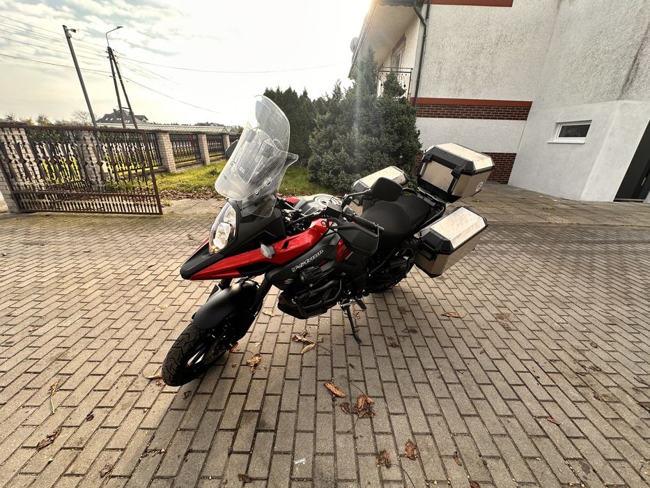 V-strom 1000 salon Pl. 2019r Przyczepka