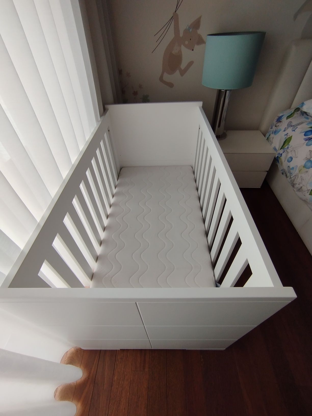 Cama de bebê/ criança