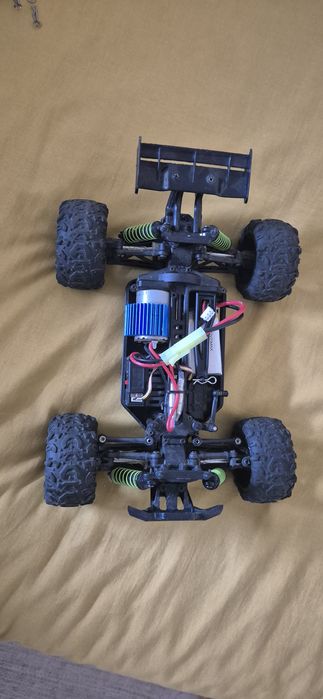 Carro telecomandado X-Monster