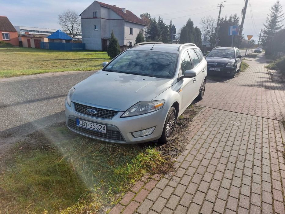 Ford Mondeo 2010r  2.0 tdci 140km