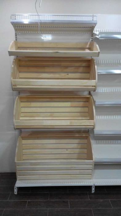 Торгове обладнання, безкоштовна доставка - полиці в наявності.