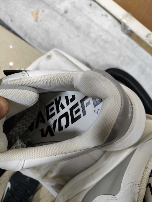 Гарне взуття жіноче кросівки ботинки на платформі 24см 37,5 розмір