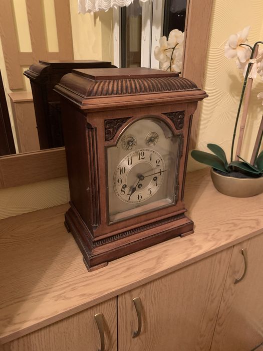 Zegar kwadransowy Junghans