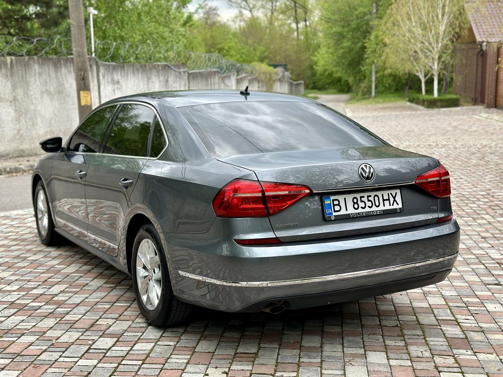 Volkswagen Passat B8 2016 Рік