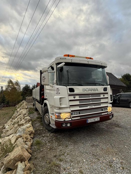 Scania p220.