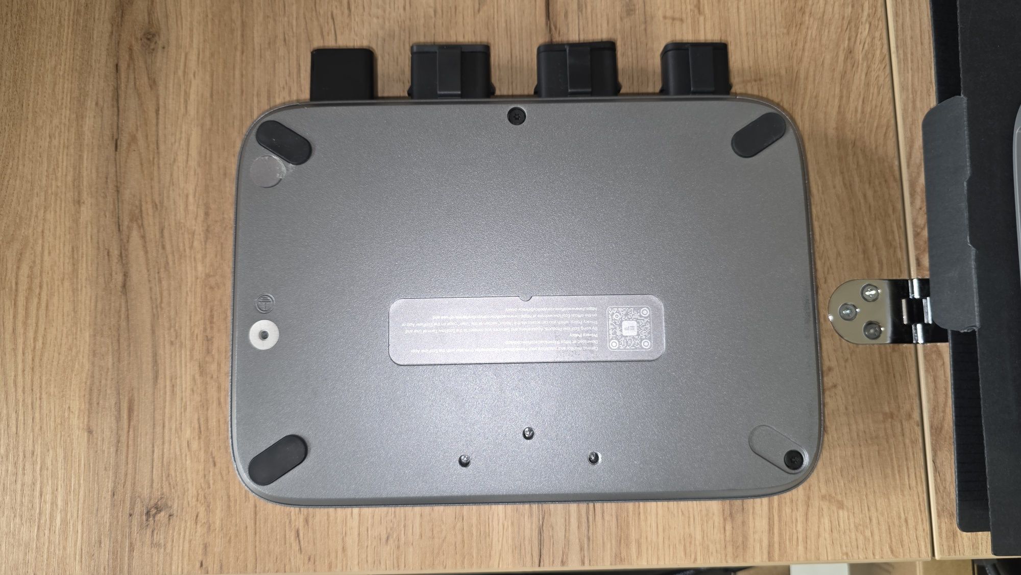 Інвертор ECOFLOW powerstream 600w