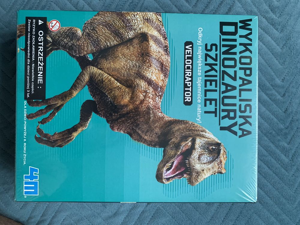 Wykopaliska dinozaury, Nowe. Velociraptor.