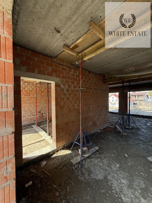 Продаж 2-поверхового Таунхауса у с. Біла