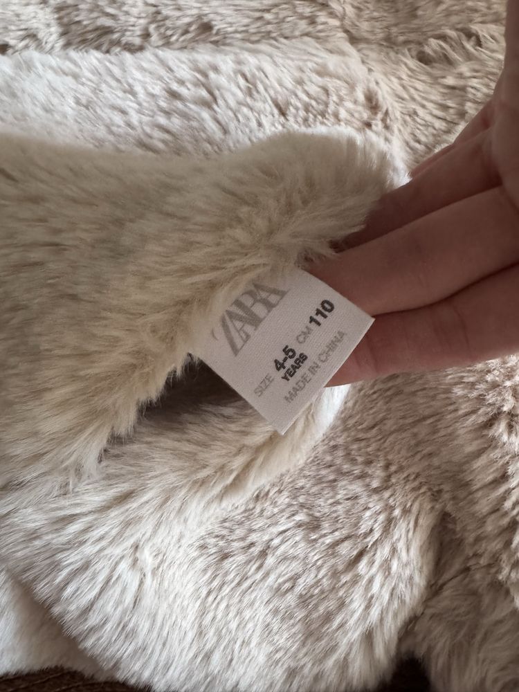 Шубка курточка ZARA 110 см