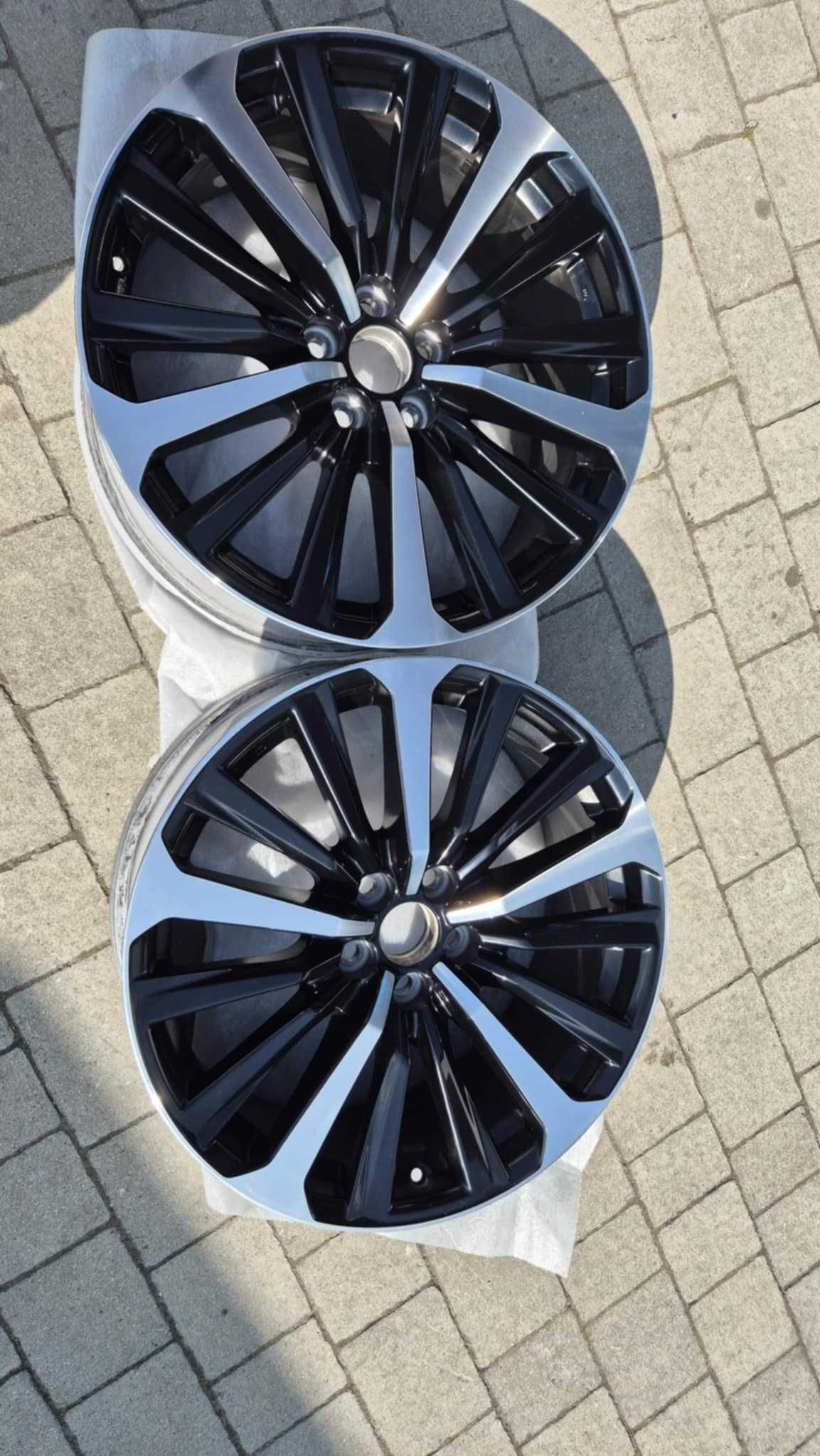Felgi aluminiowe Toyota Highlander 2022r. 2 szt. Rozm. 20 cali