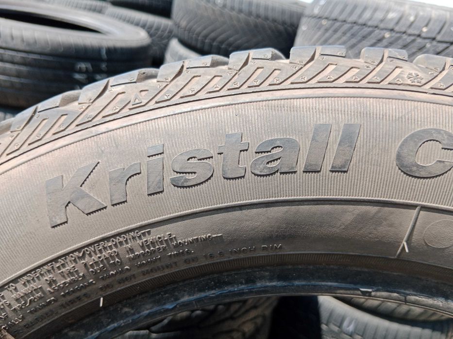 Opona używana zimowa 205/60R16 Fulda Kristall Control HP 1szt.