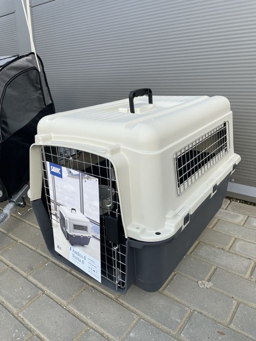 Transporter dla psa i kota na kółkach
