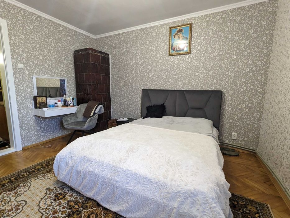 Особняк р-н вул. Короля Данила